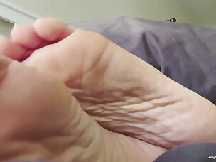 Best Cum on Feet Porn Videos